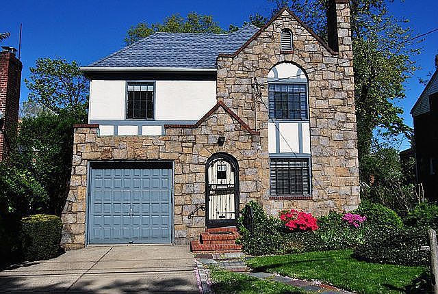 2nd image of 55 Westminster Rd