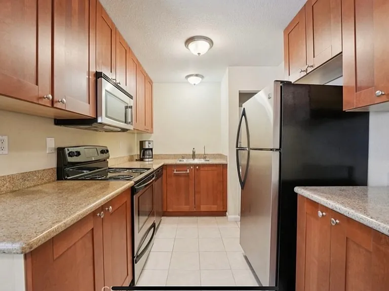 820 Casanova Ave #41 — Photo 22