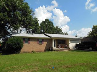 312 Lucy St, Searcy, AR 72143