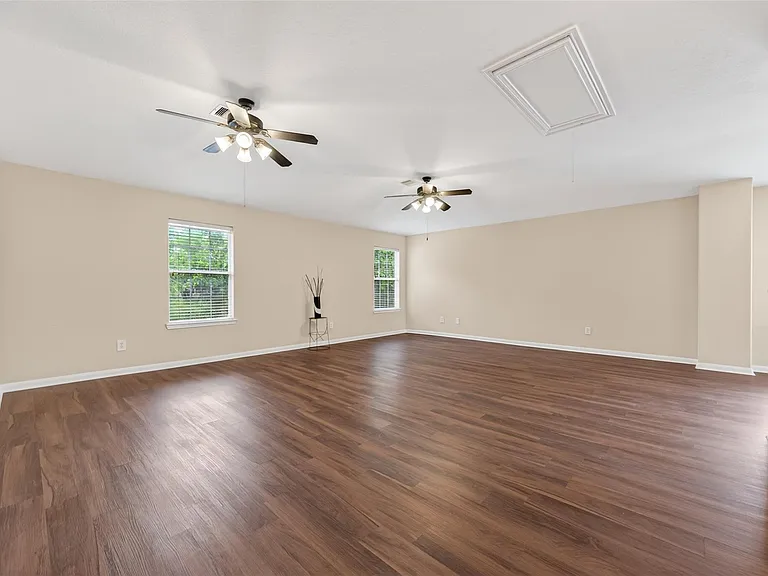 10427 Lyndon Meadows Dr — Photo 30