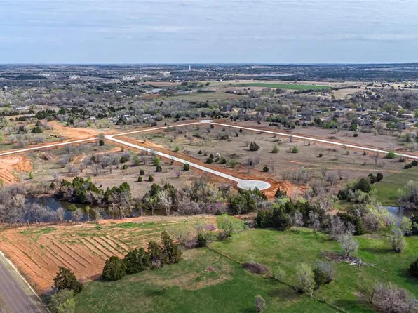 1879 Castle Dr Lot 20, Guthrie, OK 73044