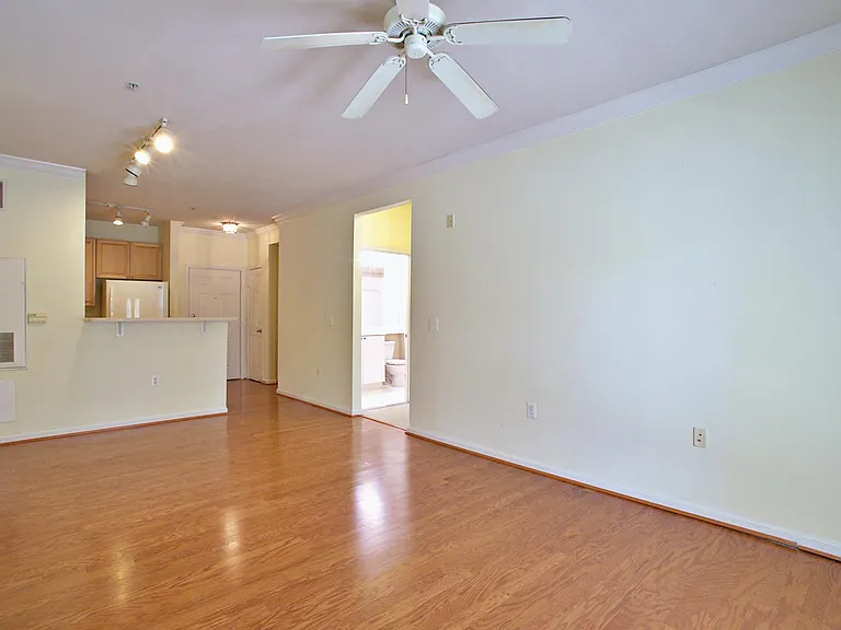 9480 Virginia Center Blvd #104 — Photo 6