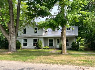 5560 Beecher Rd, Osseo, MI 49266