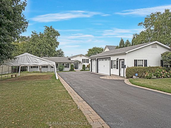 3rd image of 1872 Appleview Rd