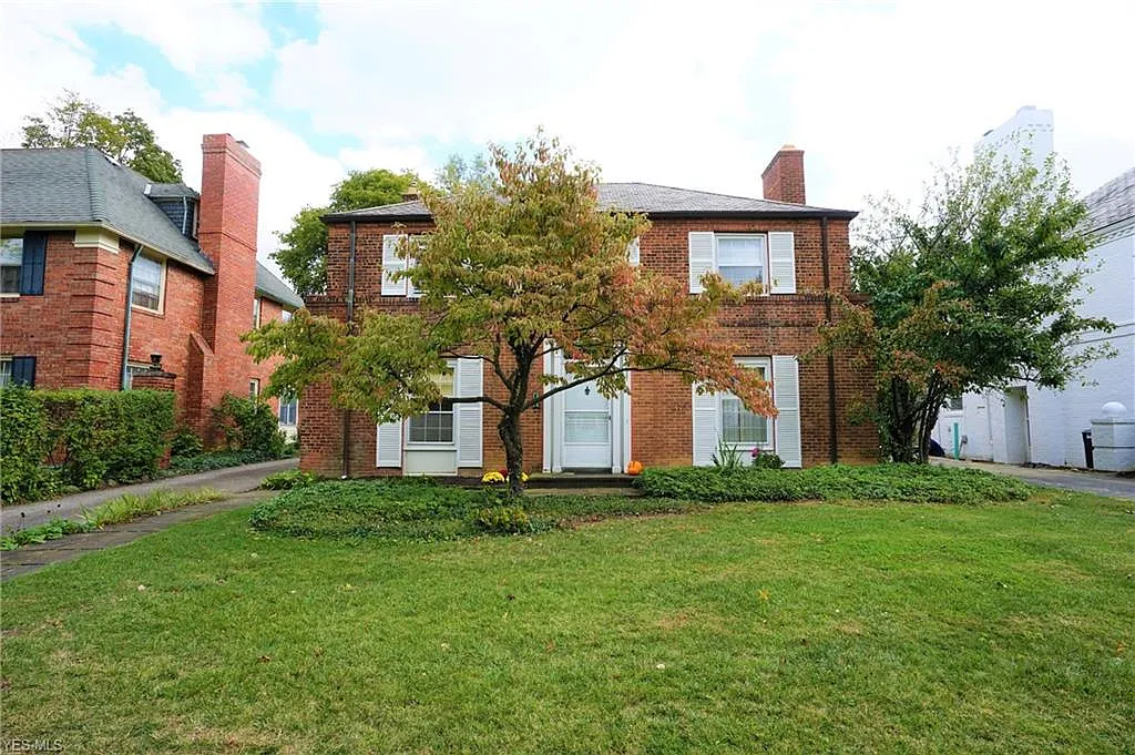 3635 Traynham Rd photo 1