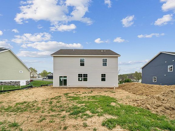 2nd image of 258 Lilly Bell Dr