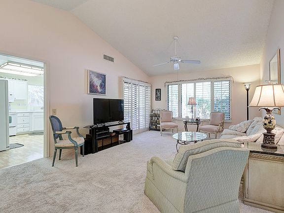 2nd image of 20407 N Wintergreen Dr