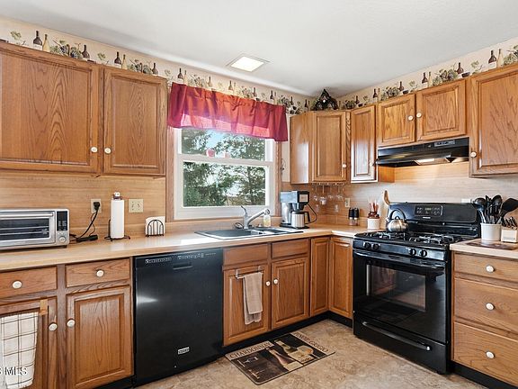 5th image of 8675 Reitz Rd