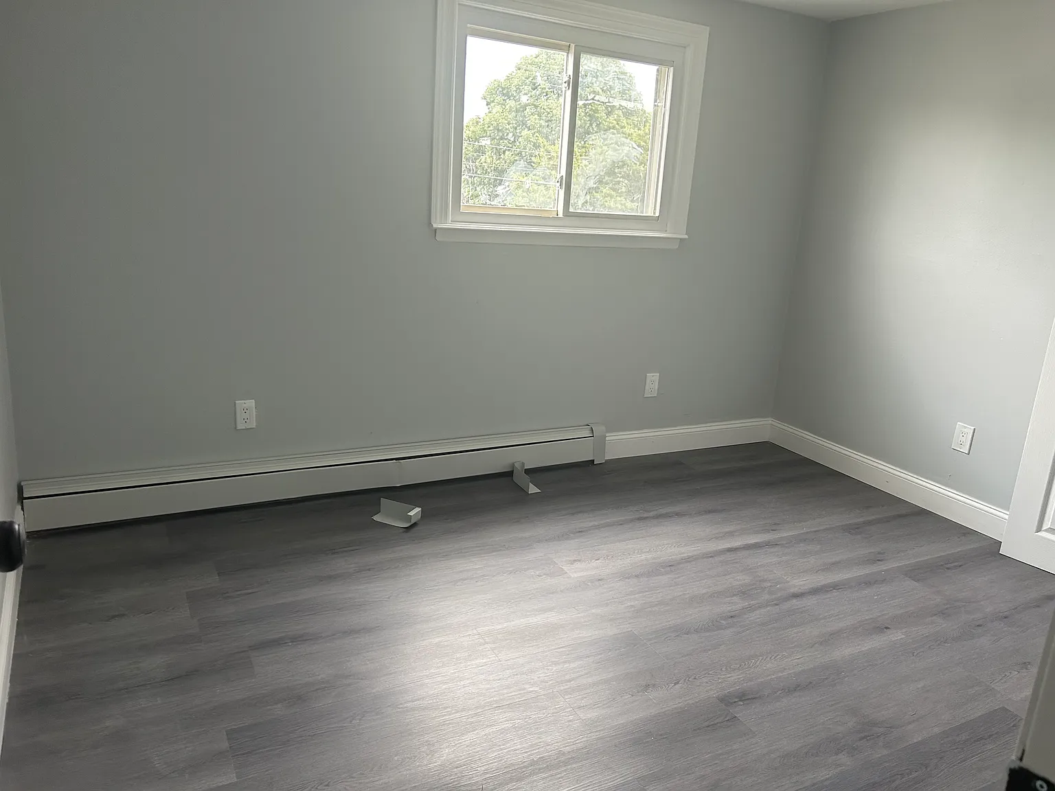 3 bed, 1200 sqft, $3,650 — Photo 2