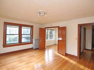 Glengarry, Seattle, WA 98102