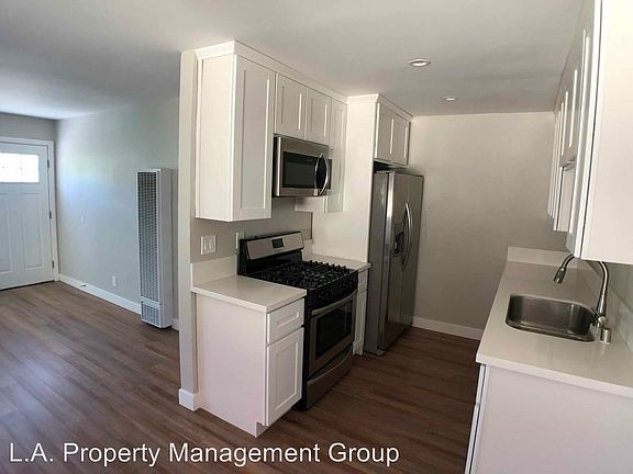 4th image of 2215 Cazador Dr APT 4