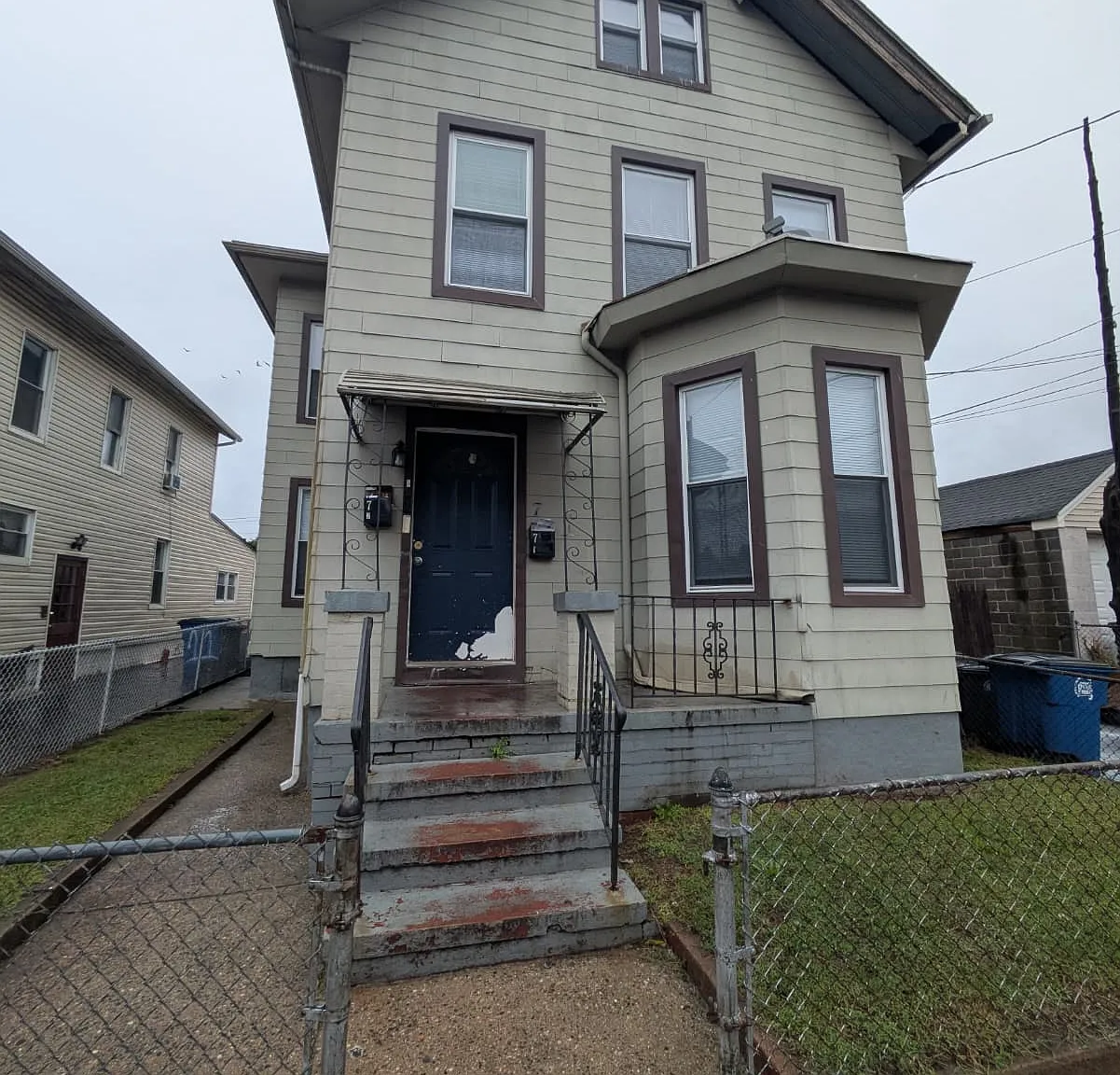 4 bed, $1,850 — Photo 3