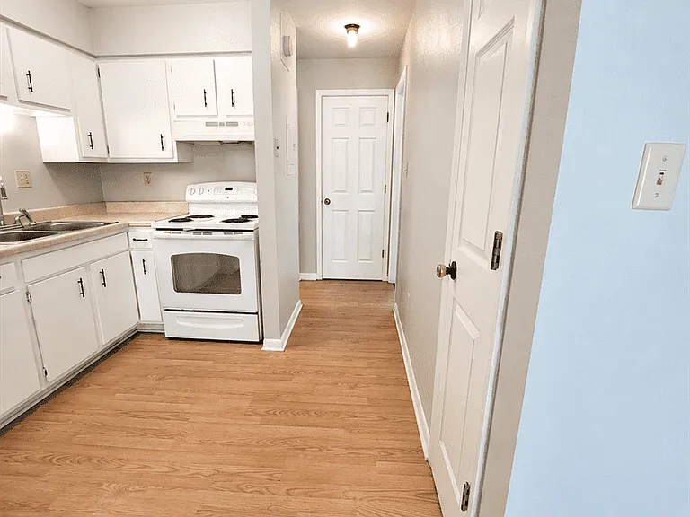 16 Mello Ave #A — Photo 3