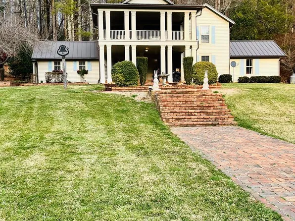 231 Bouldin Church Ln, Stuart, VA 24171