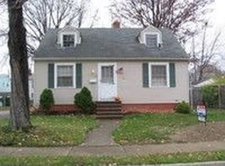 1771 Harding Dr, Wickliffe, OH 44092