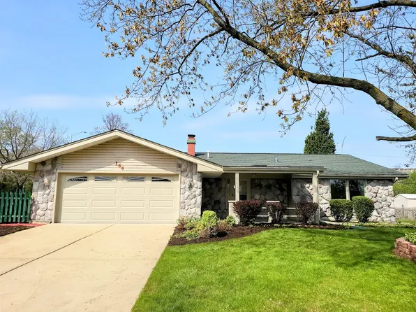 2S164 Beaumont Ln, Lombard, IL 60148