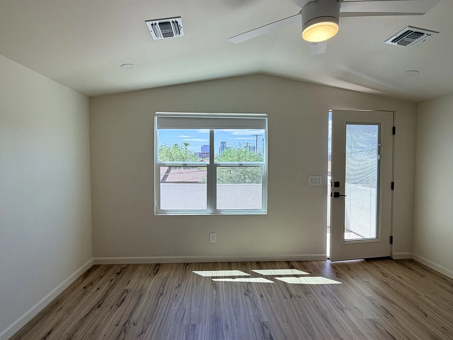 1222 E Fillmore St - A — Photo 2