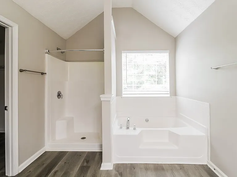 315 Timberlake Ter — Photo 13