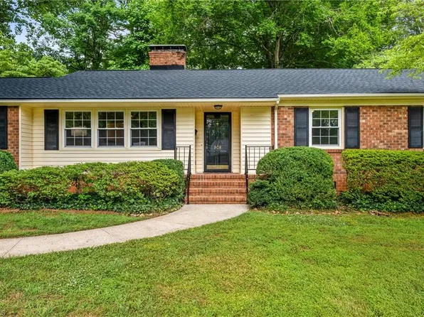908 Avery Pl, Greensboro, NC 27408