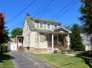 17 Ridgecrest Ave, Staten Island, NY 10312