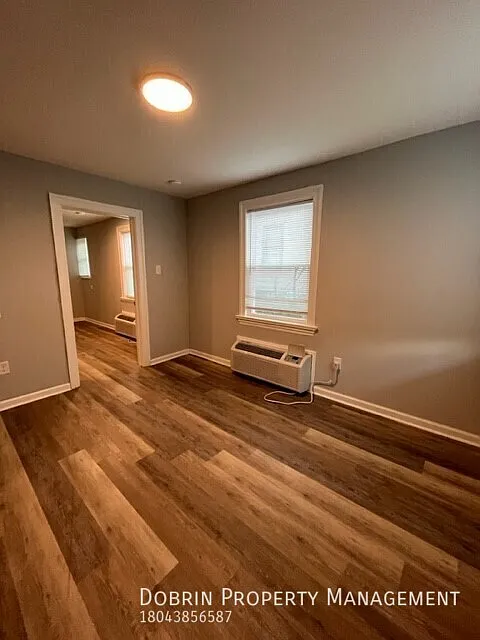 Building Photo - 1721 Blair St #2