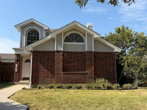 705 Cimarron Trl, Irving, TX 75063