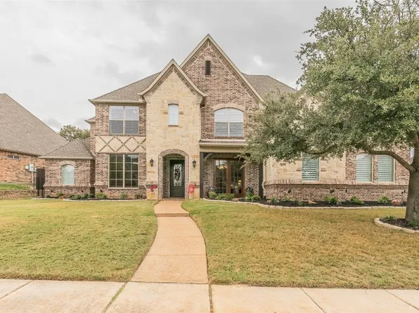 817 Gentle Wind Dr, Keller, TX 76248