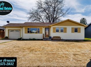 112 Camino Del Rey, Torrington, WY 82240