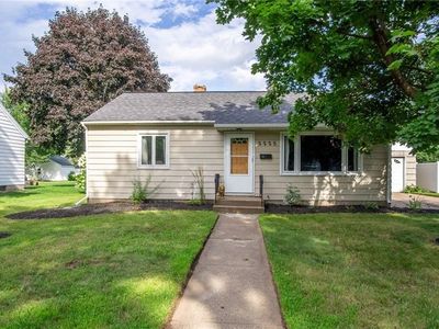 2225 Roy Street, Eau Claire, WI, 54701