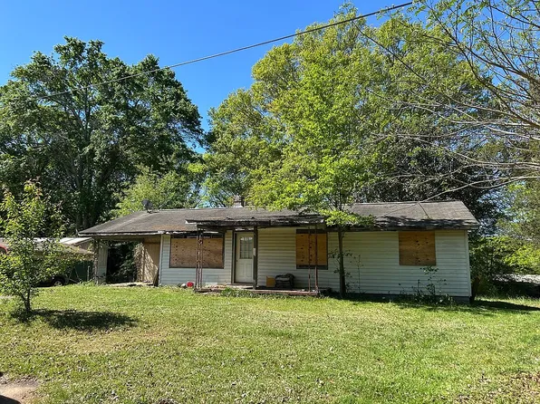 113 Holcombe St, Westminster, SC 29693