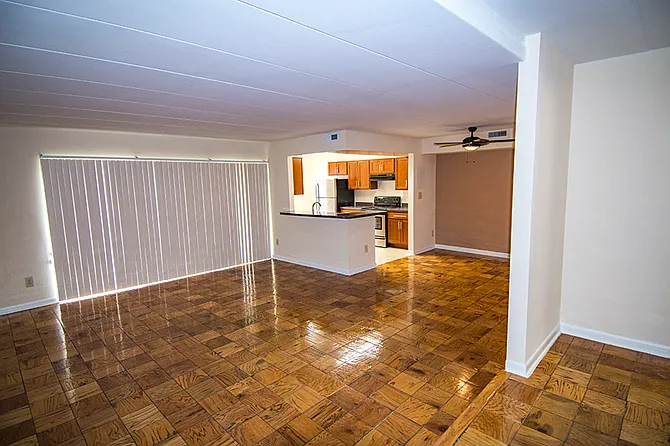 Ashley Apartments — Photo 47