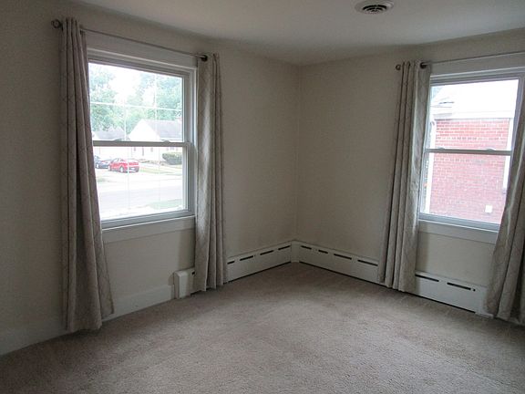 5th image of 1603 Glenwood Ave