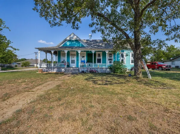 610 W Davis St, Hearne, TX 77859