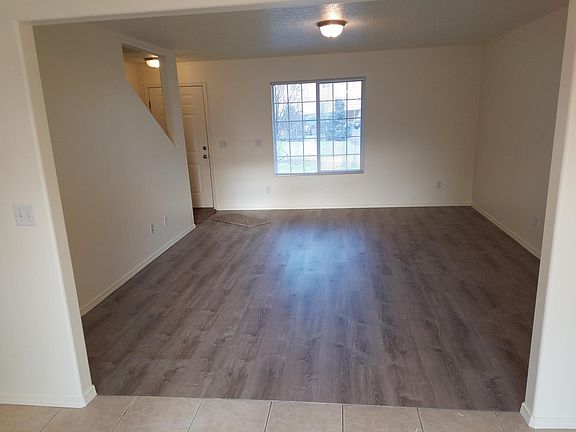 3rd image of 470 S Laguna Dr #B