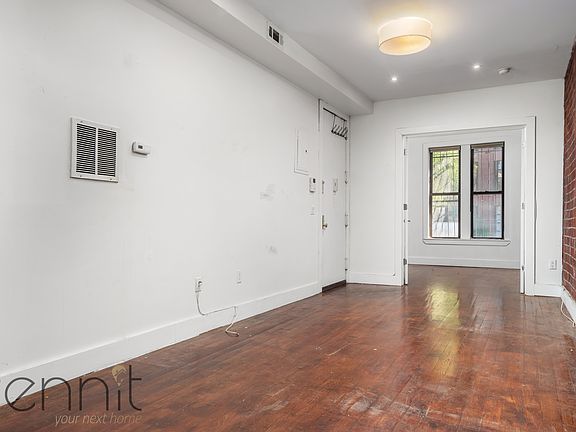 2nd image of 571 Saint Johns Pl APT 1L