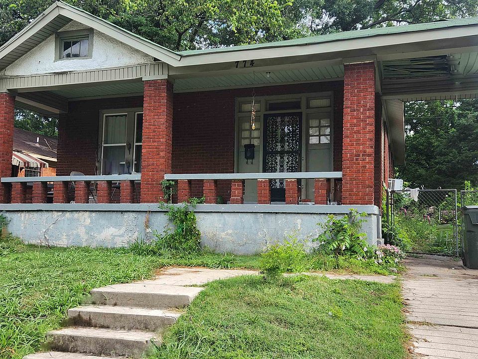 1st image of 774 Roanoke Ave
