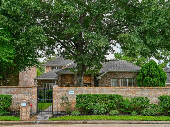 5019 Coral Gables Dr, Houston, TX 77069