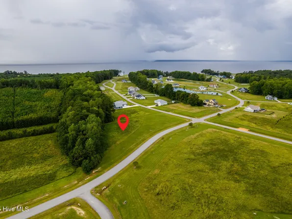 341 W Burton Farm Drive, Minnesott Beach, NC 28510