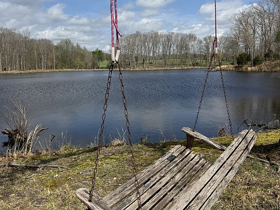 3rd image of 1565 Old Hwy #1
