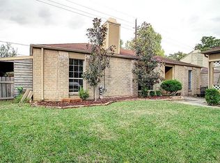 9906 Woodedge Dr, Houston, TX 77070