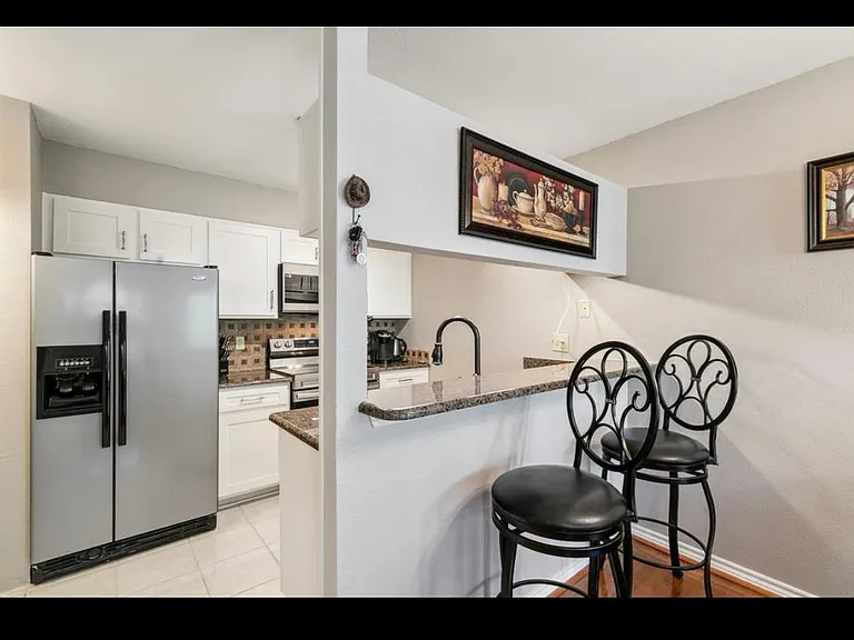 6220 Bentwood Trl #1502 — Photo 9