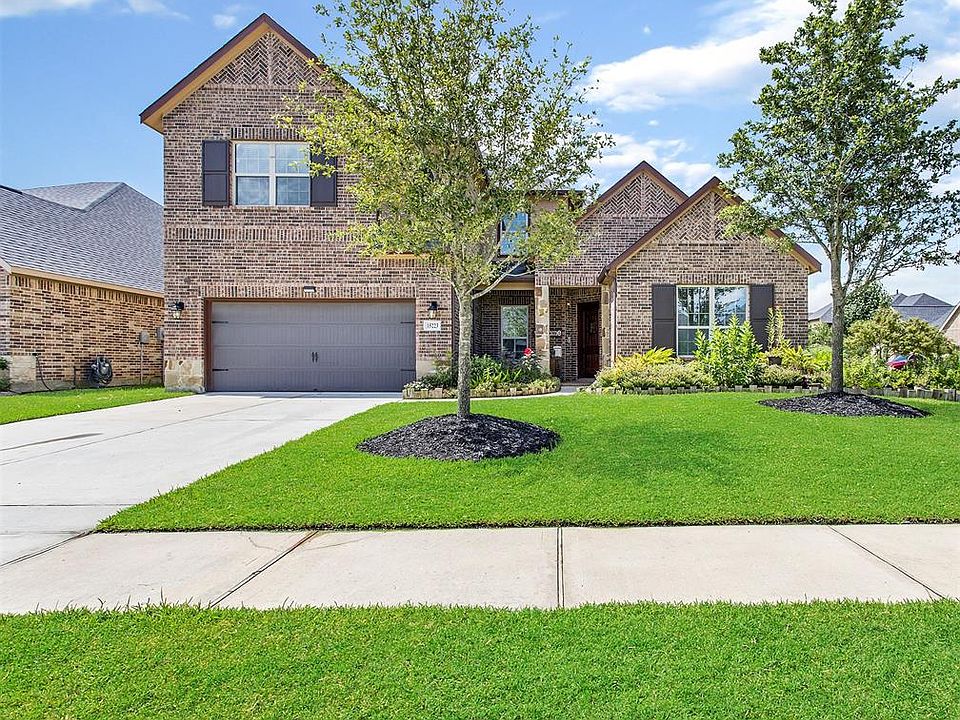 1st image of 15223 Foxwood Arbor Ln