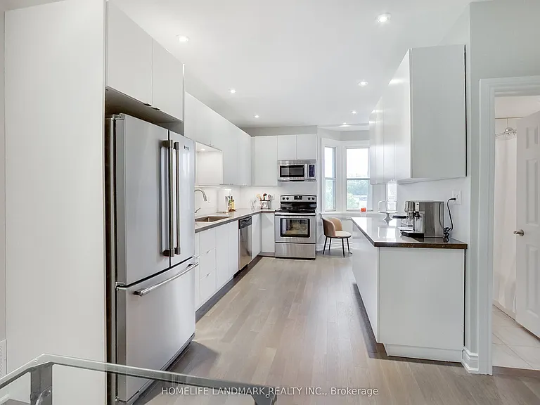 297 Withrow Ave — Photo 9