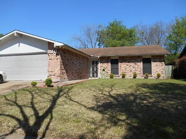 1st image of 5518 Canyon Forest Dr