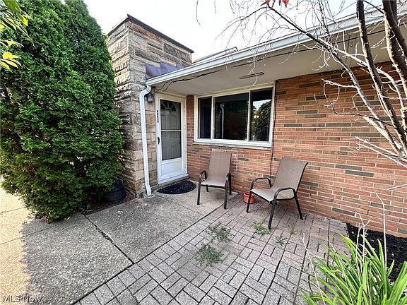 3rd image of 21908 River Oaks Dr APT 3B
