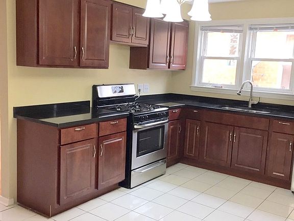 4th image of 8947 Bronx Ave APT 2