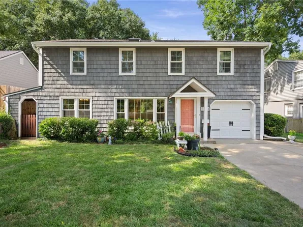 5504 W 51st St, Roeland Park, KS 66202
