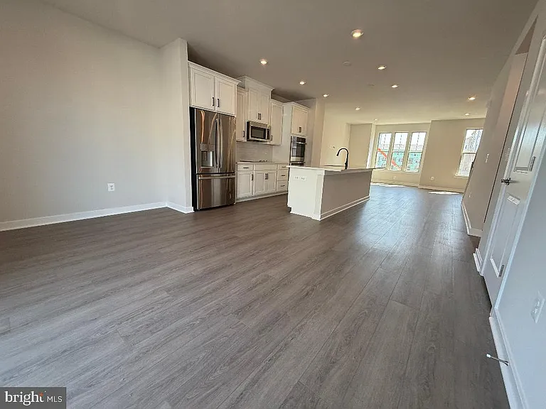 3809 Shale Ridge Rd — Photo 3