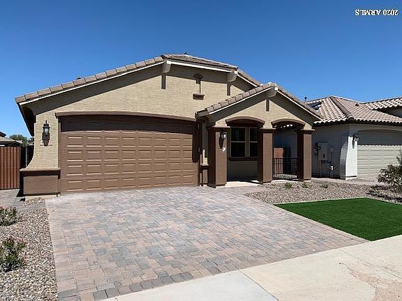 3rd image of 41218 W Palmyra Ln