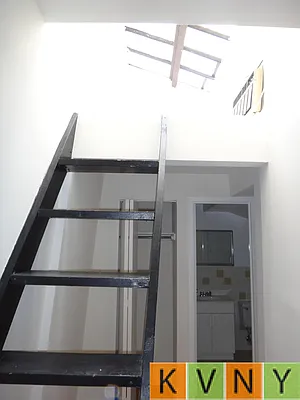 Rented by KVNY Soho | media 44